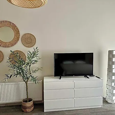 Aisa 39 3* Parnu